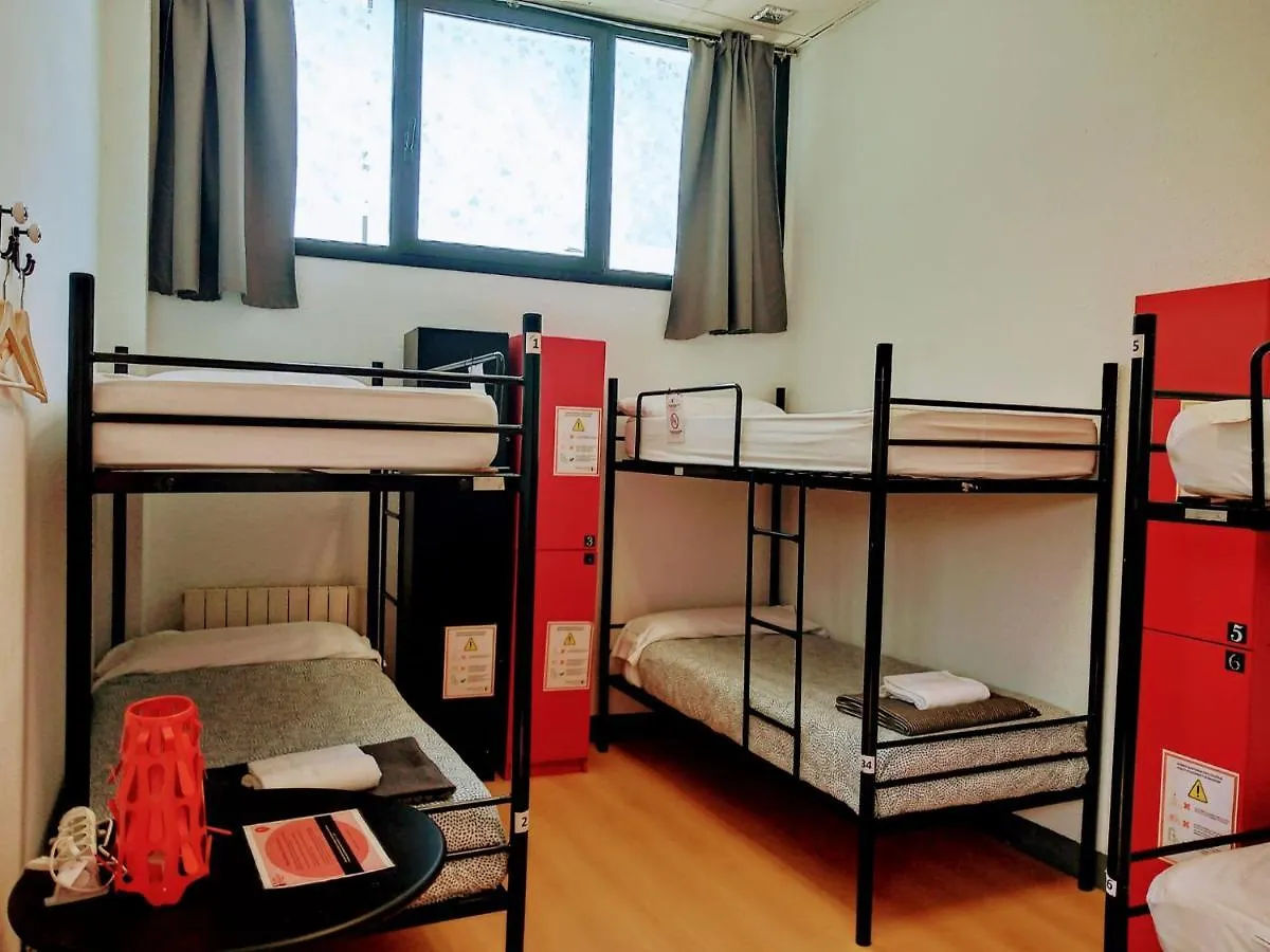 Bilbao Akelarre Hostel